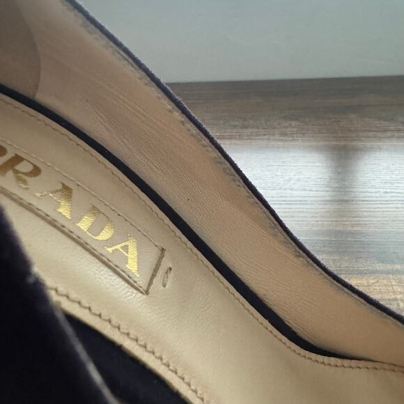 EUC Prada Milano Suede Platform Pumps in Violet Purple - Picture 9 of 14